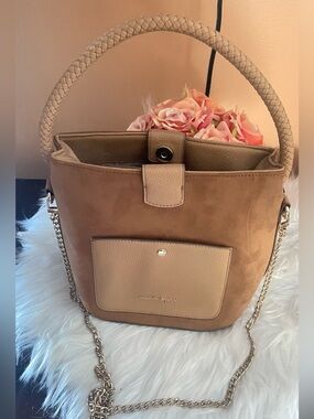 Nanette Lepore Tan Suede & Pebbled Leather Bucket Bag with Gold Chain